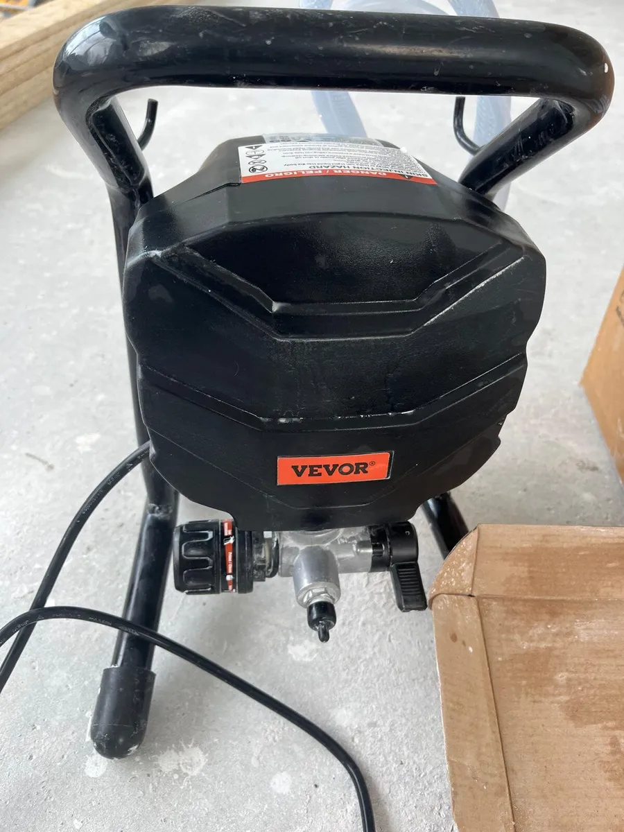 Paint Sprayer - Image 1