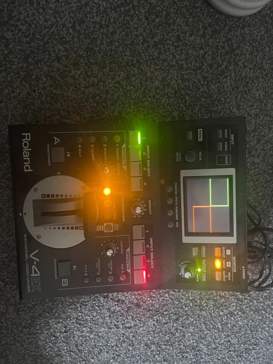Roland V-4EX 4-Channel Video Mixer / HDMI Switcher - Image 3