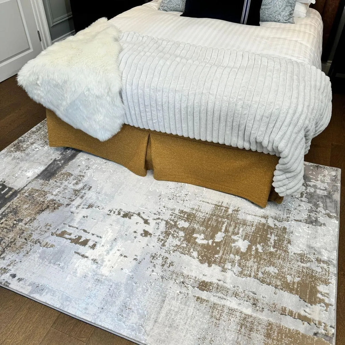 Beige Patterned Rug Modern Abstract Grey Textured - Image 2