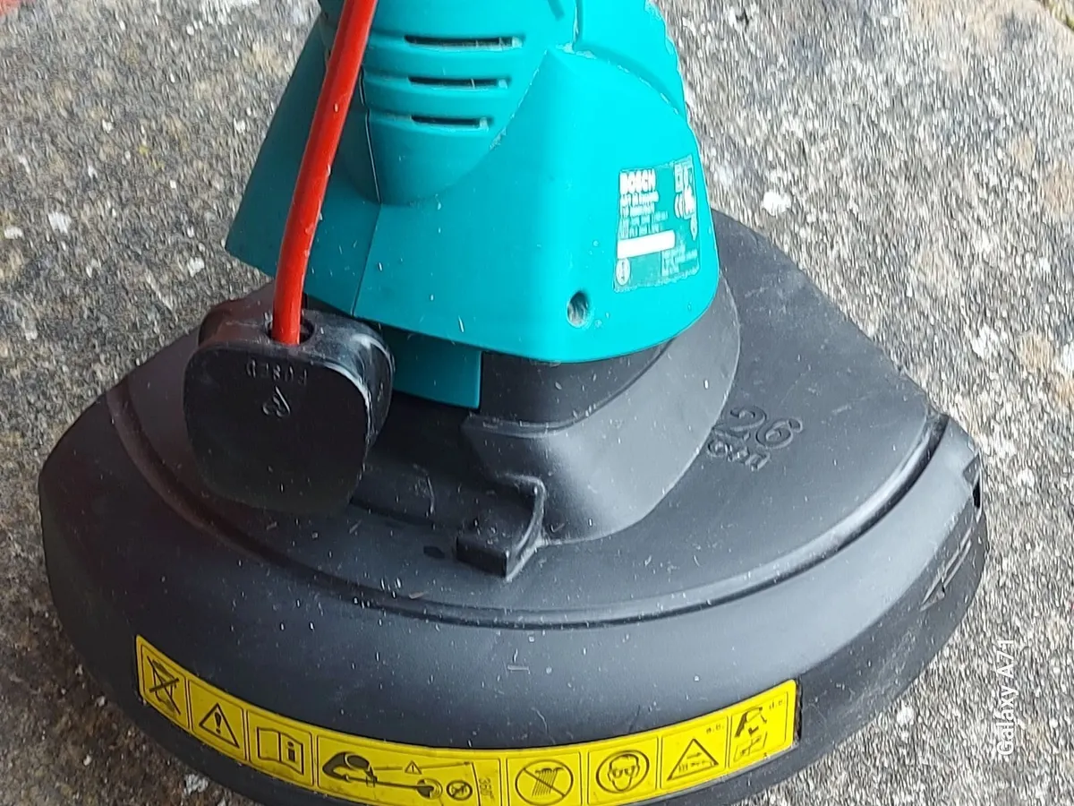 BOSCH ART 26 Easytrim Garden Strimmer - Image 4