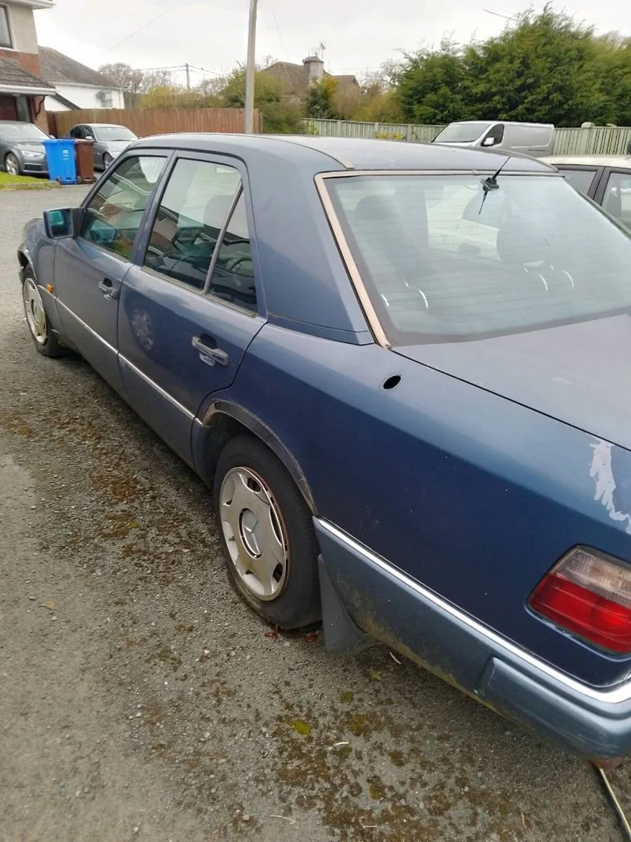 Mercedes 250 diesel w124, export? - Image 2