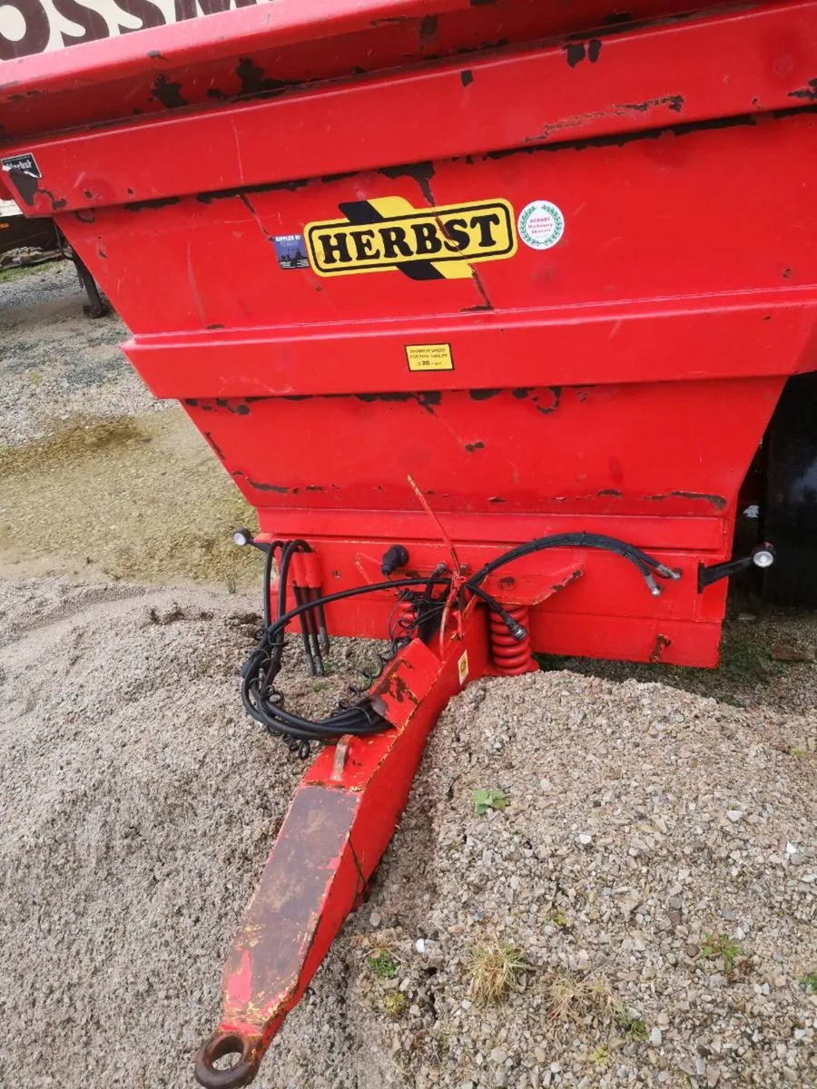 Herbst dump trailer - Image 1