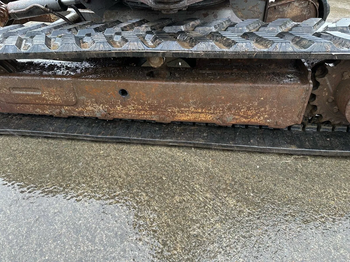 Volvo digger - Image 4