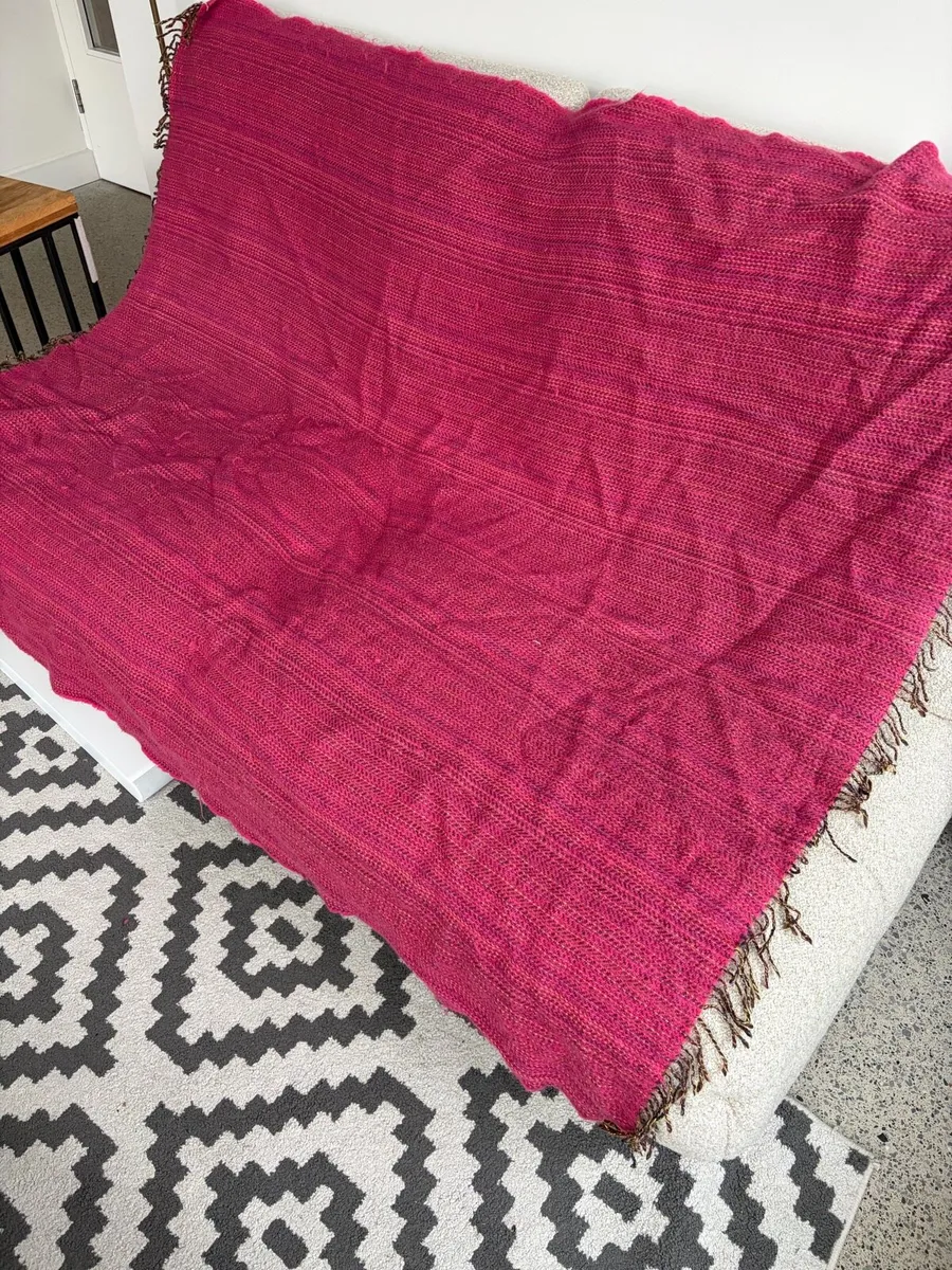 Pure wool throw 160x140cm - Image 2