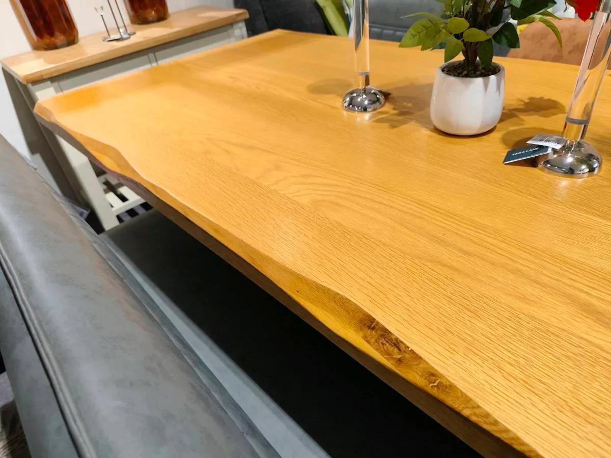 210cm Ex Display Oak Dining Table Excellent - Image 4