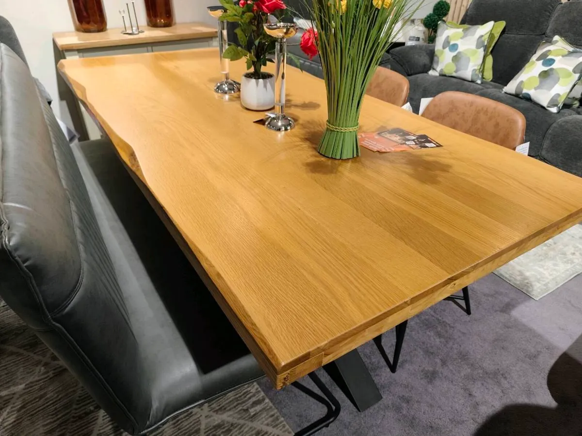 210cm Ex Display Oak Dining Table Excellent - Image 2