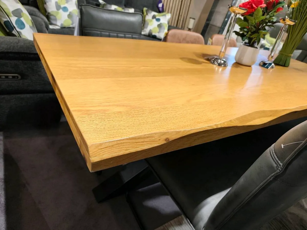 210cm Ex Display Oak Dining Table Excellent - Image 3