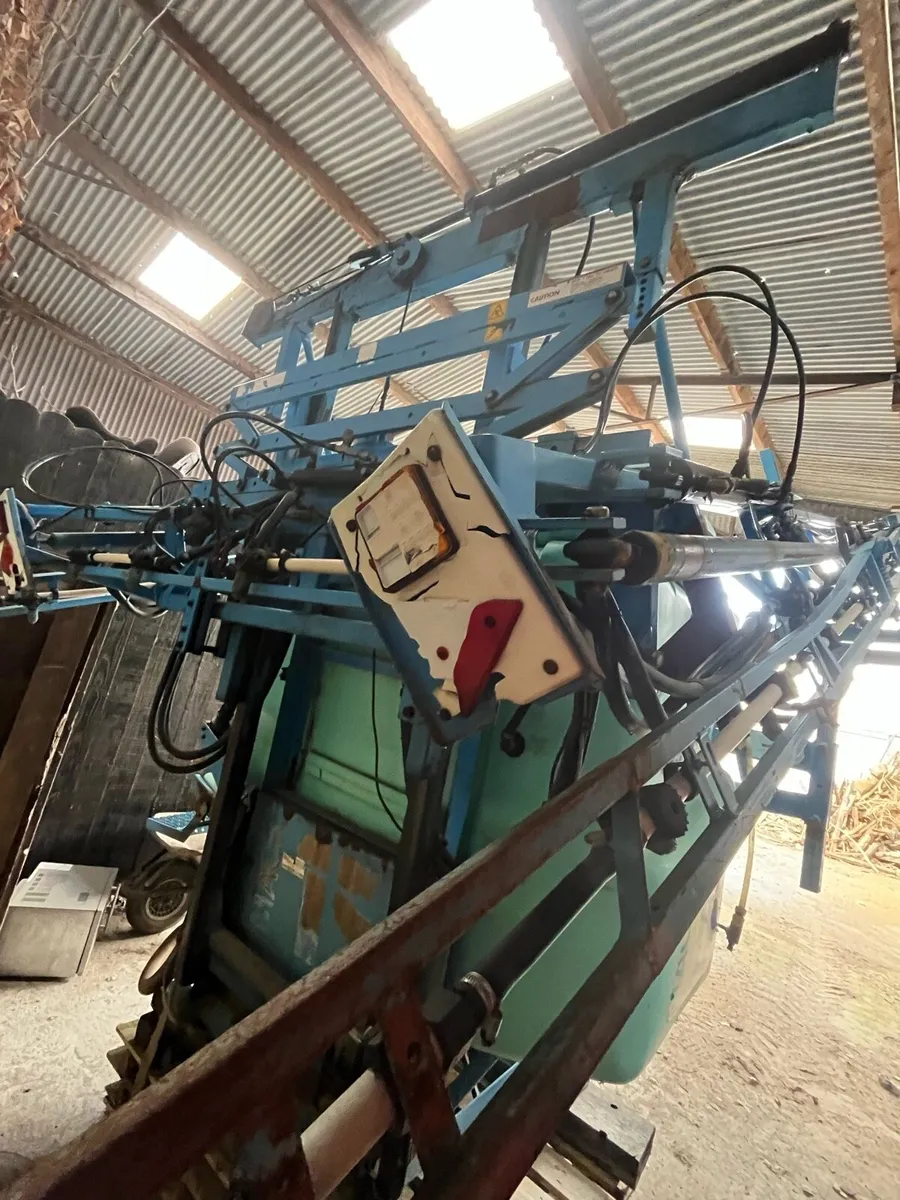 Sprayer - Image 2