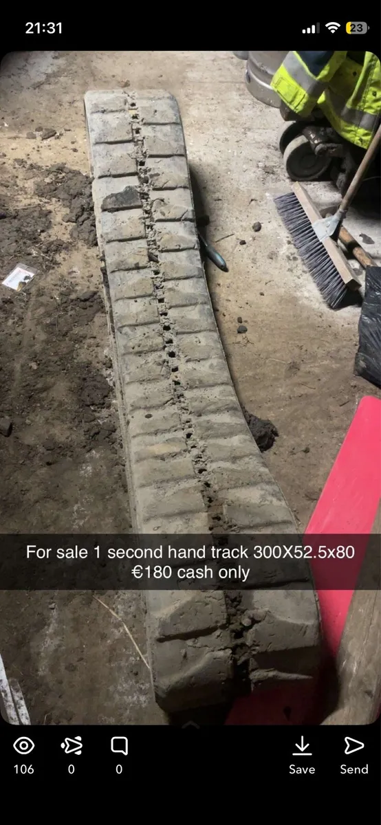 Second hand Tracks and grab for mini digger - Image 1