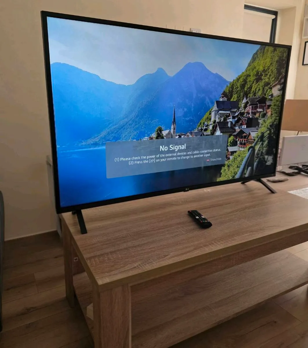 LG 4K UHD TV 55" - Image 3