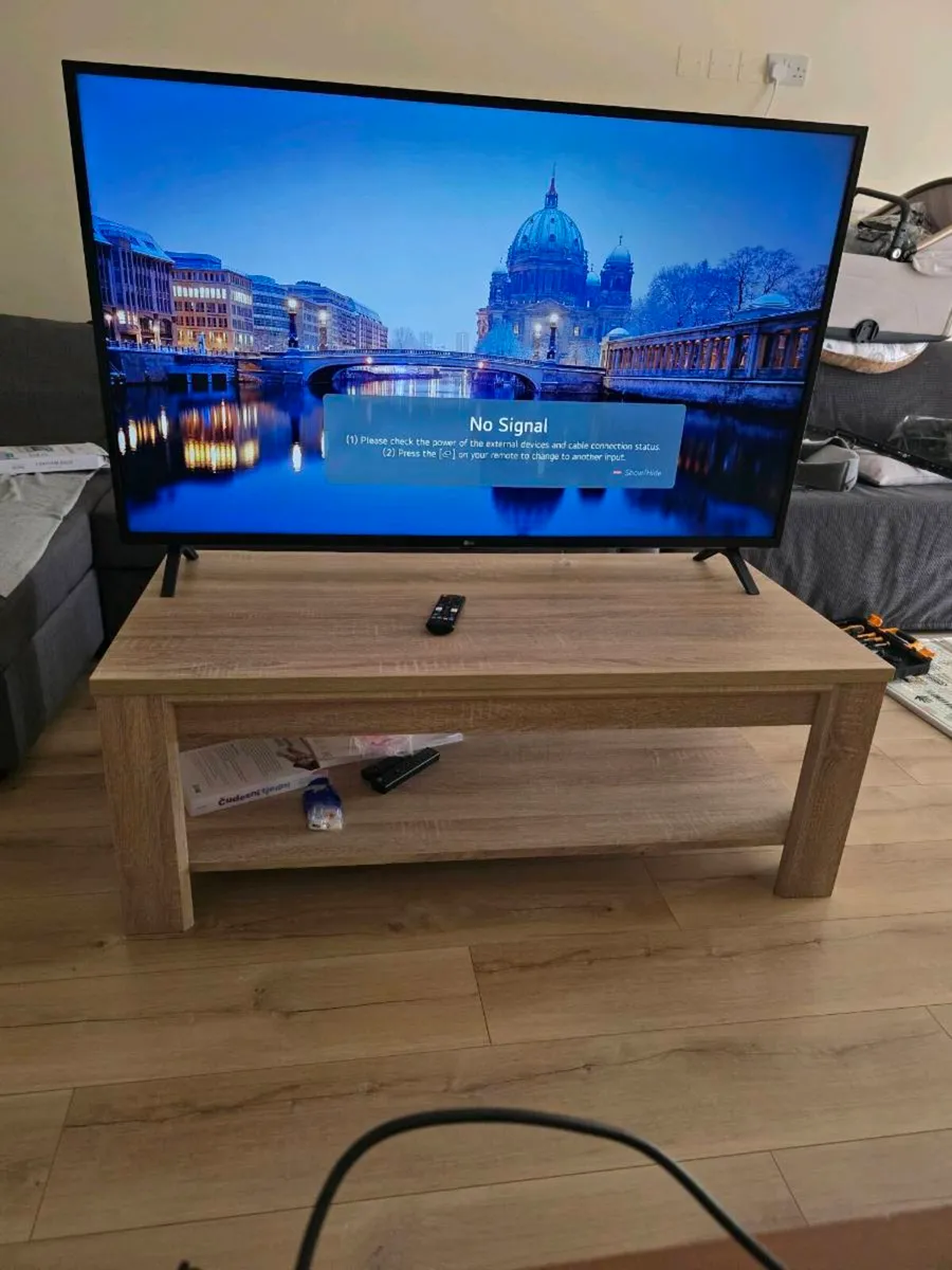 LG 4K UHD TV 55" - Image 4