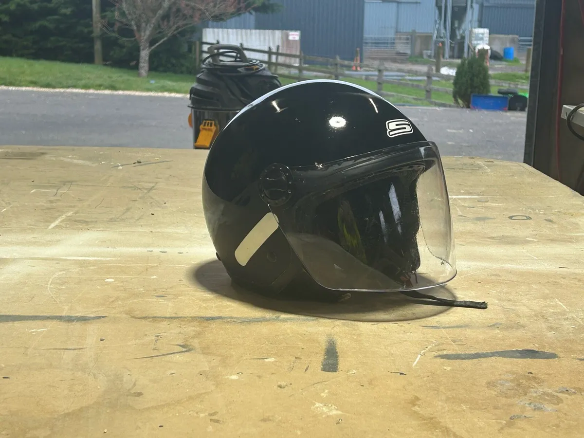 Quad Helmets - Image 4