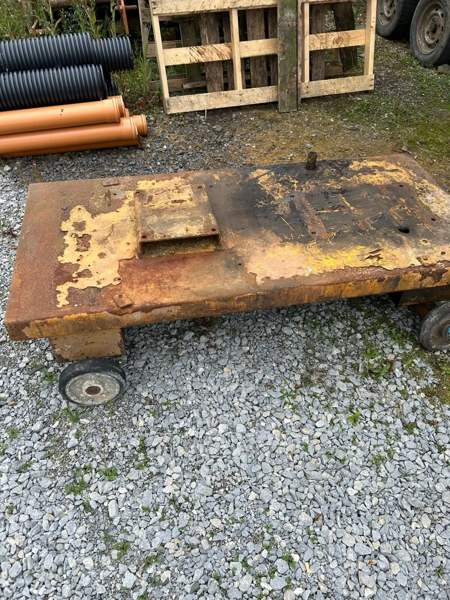 4 wheel cart - Image 4