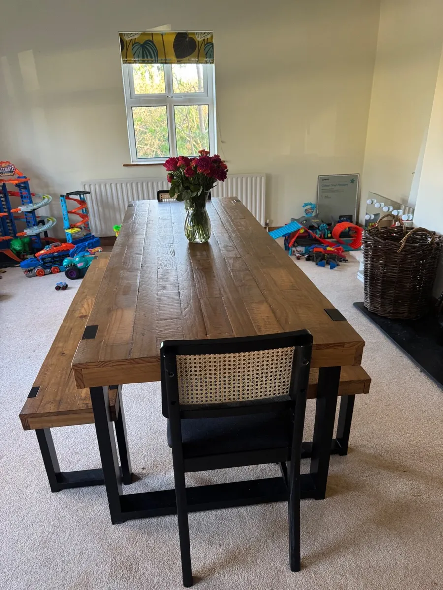 Dining Table - Image 3