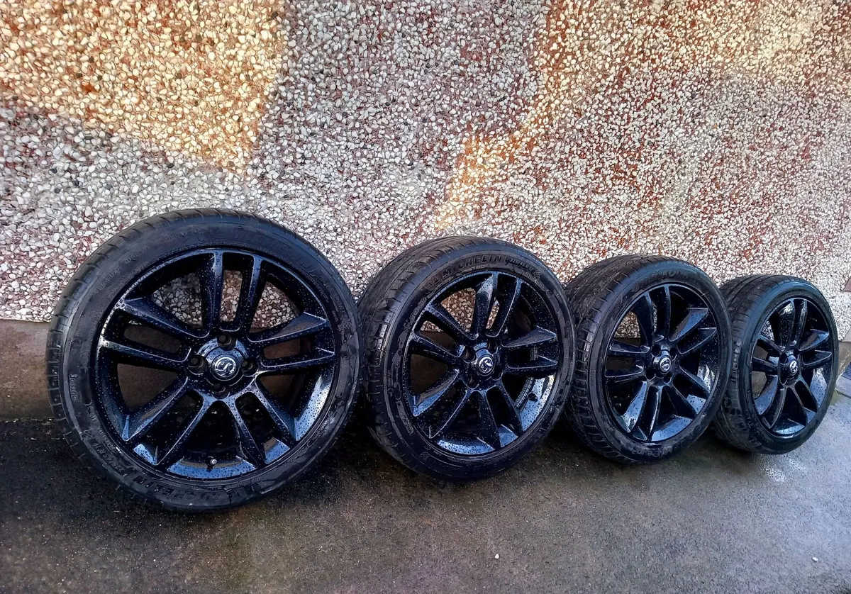 OEM Corsa Alloys 17inch 4x100 - Image 1