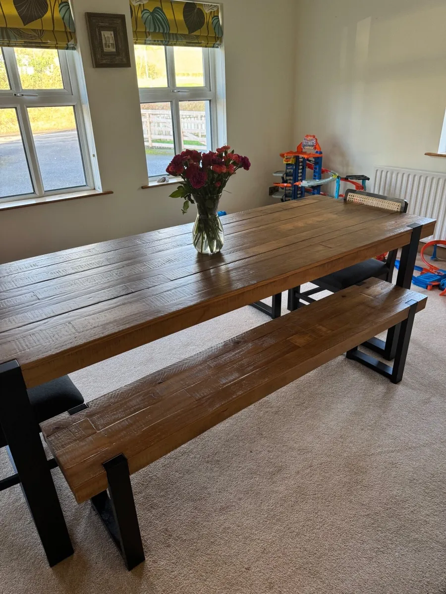 Dining Table - Image 4