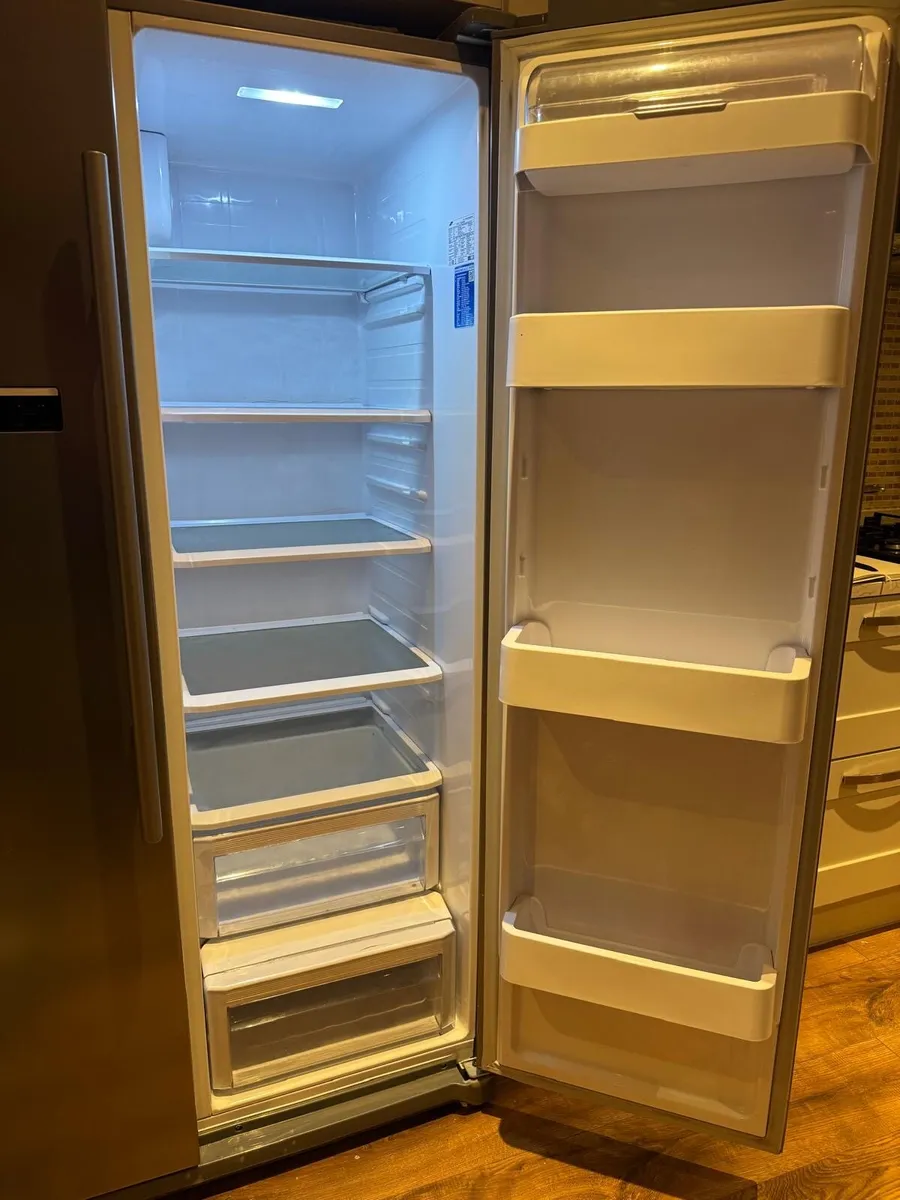 samsung american style fridge freezer - Image 2