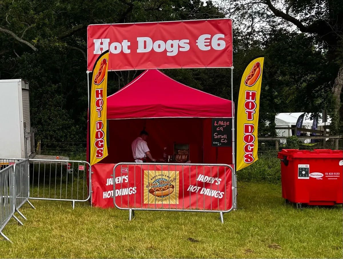 Hot dog cart - Image 1