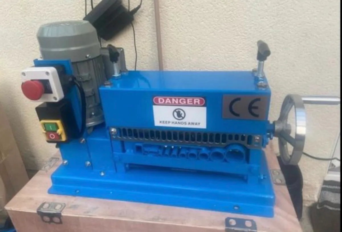 Scrap Cable Stripping Machine 1mm-40mm - Image 1