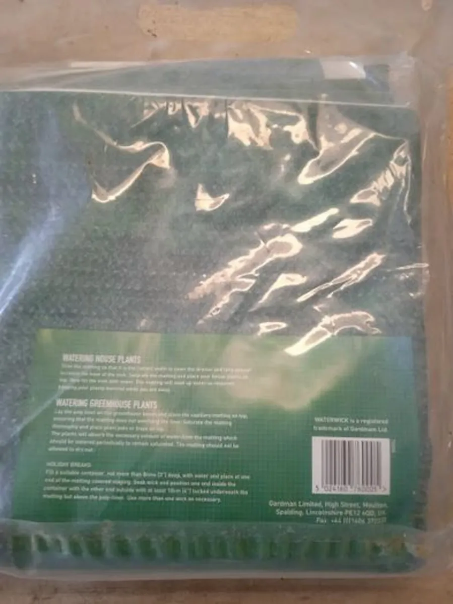 Capillary mat and liner for greenhouse - Image 2