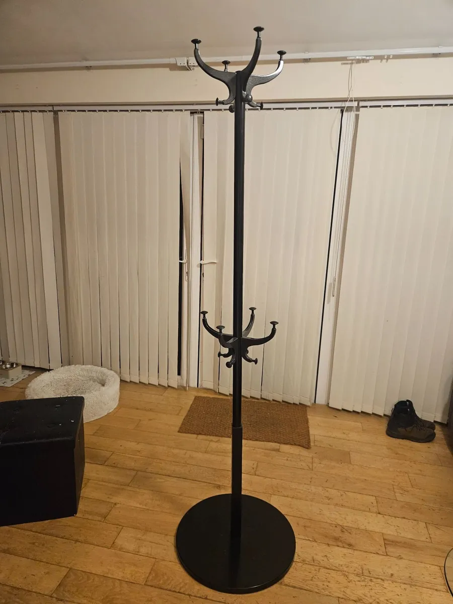 Coat rack - Image 2