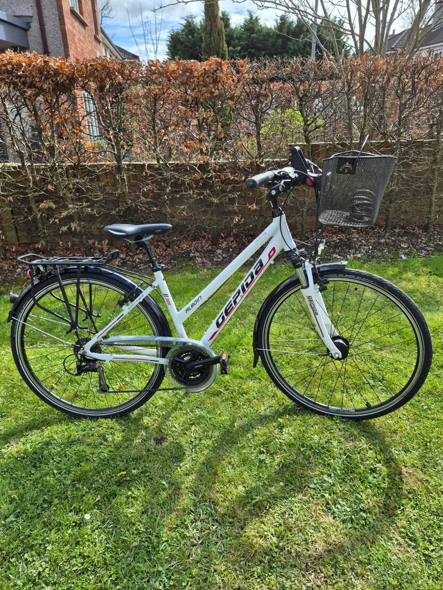 Womens Hybrid Bicycle - Image 4