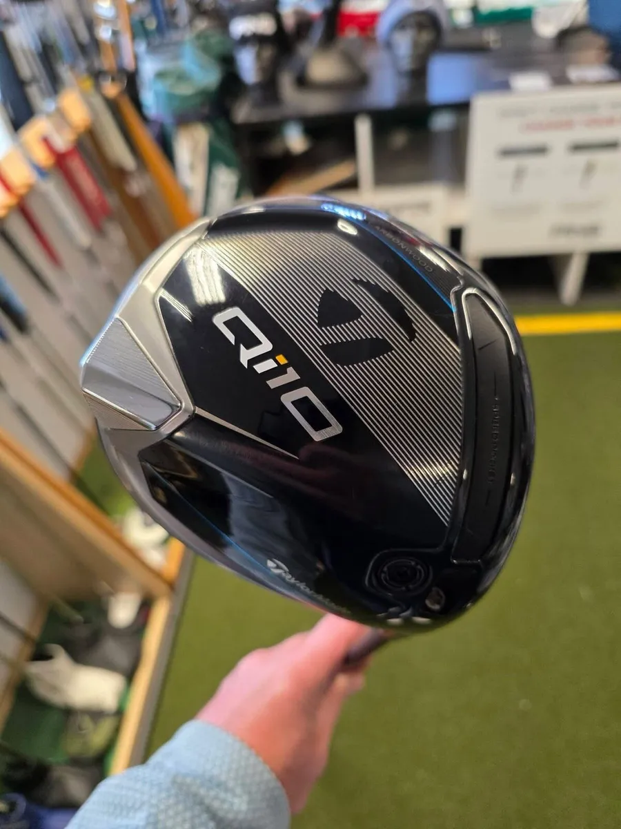 Taylormade Qi10 Driver - Image 1