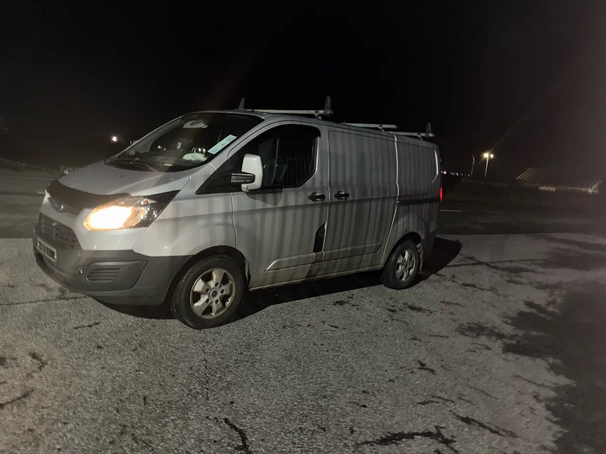 Ford coustom - Image 1