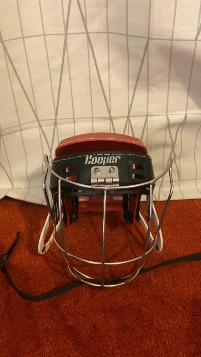 Cooper hurling helmet - Image 1