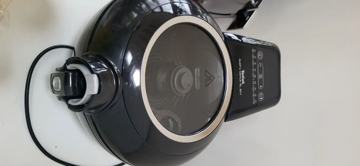 Tefal Air fryer - Image 1