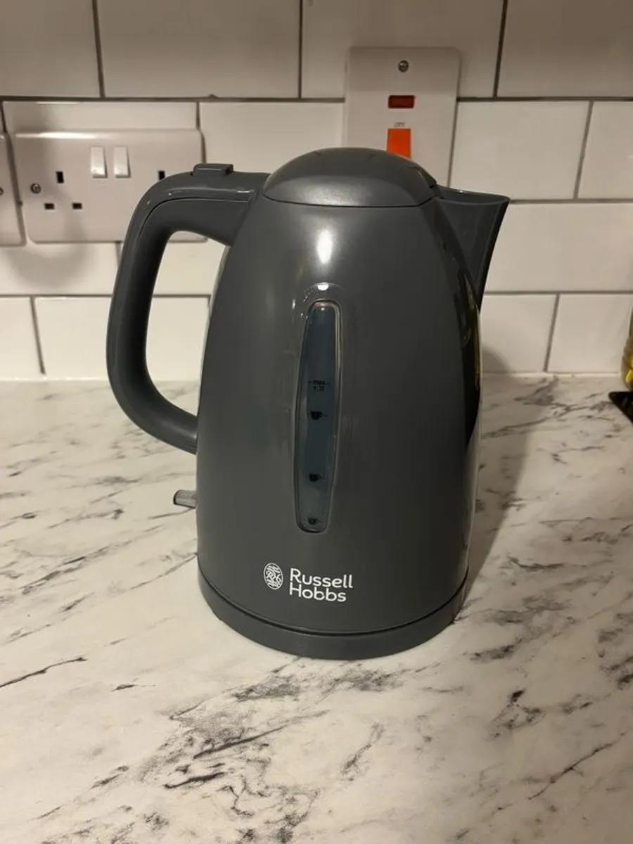 Kettle Russell Hobbs 1.7L - Image 1