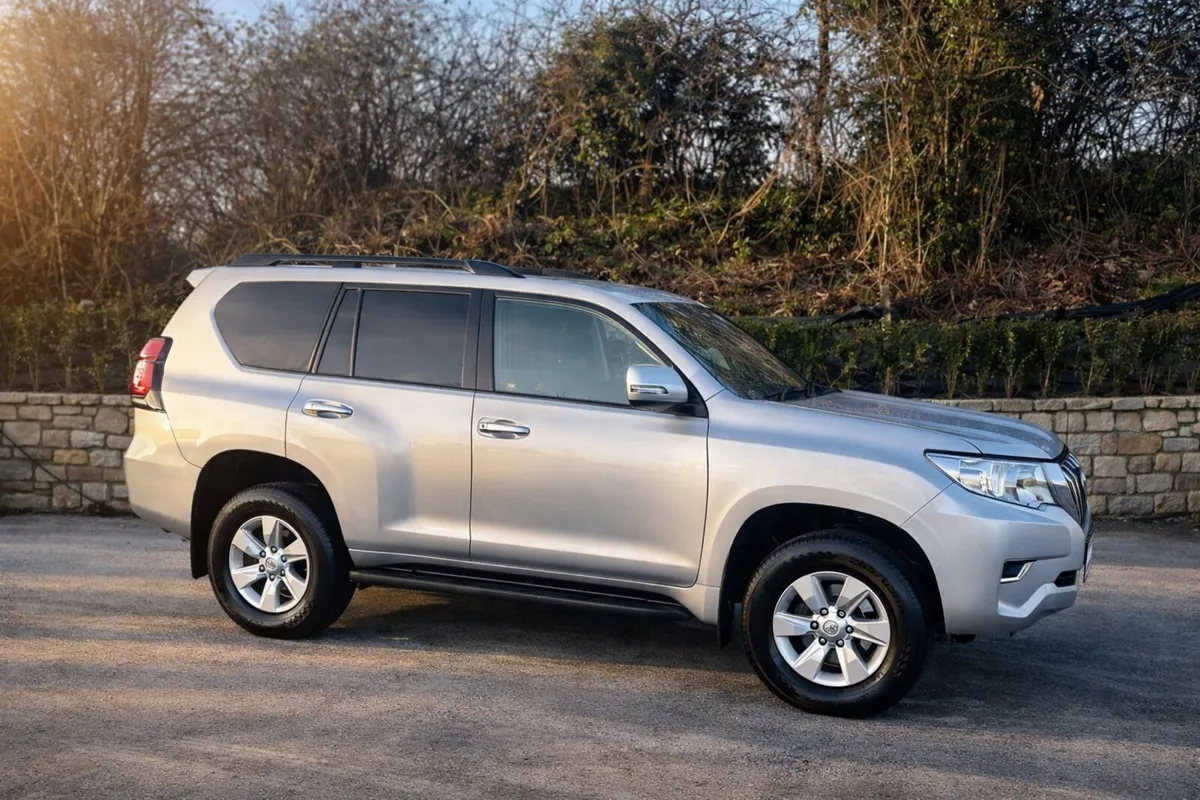 2021 Toyota Land Cruiser Commercial 2.8Auto No VAT - Image 2