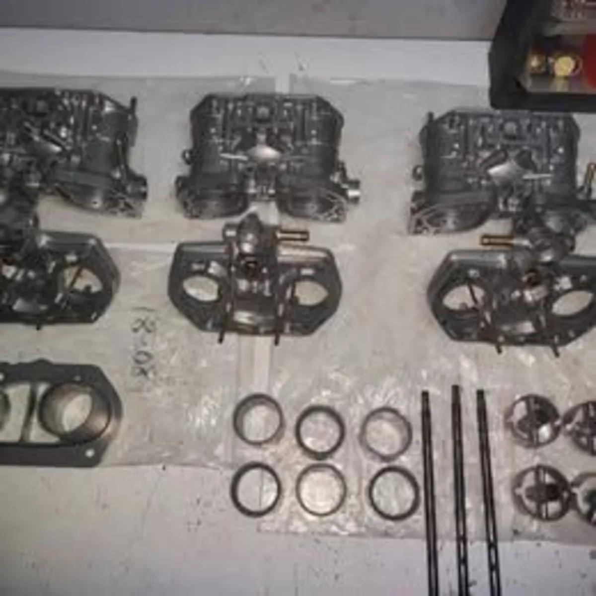 3 Weber IDF 40 Genuine Italian lot - Image 3