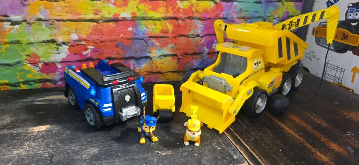 Paw Patrol - larger cruiser and very big truck - Image 2