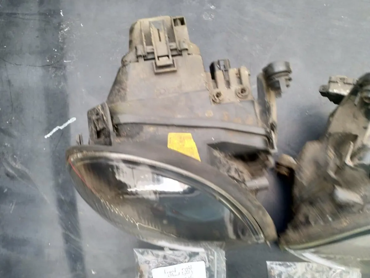 Ford Scorpio Cosworth head Lights - Image 2