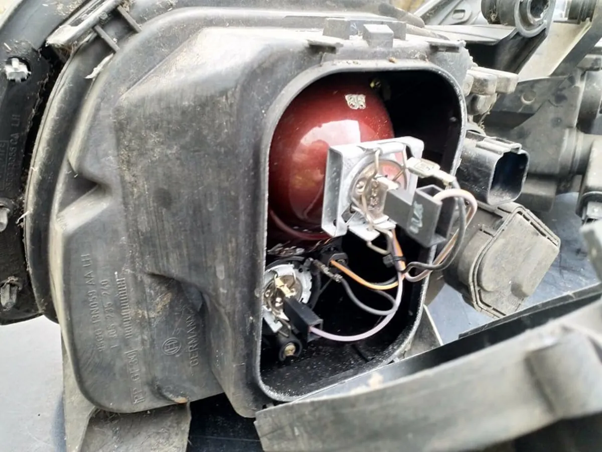 Ford Scorpio Cosworth head Lights - Image 3