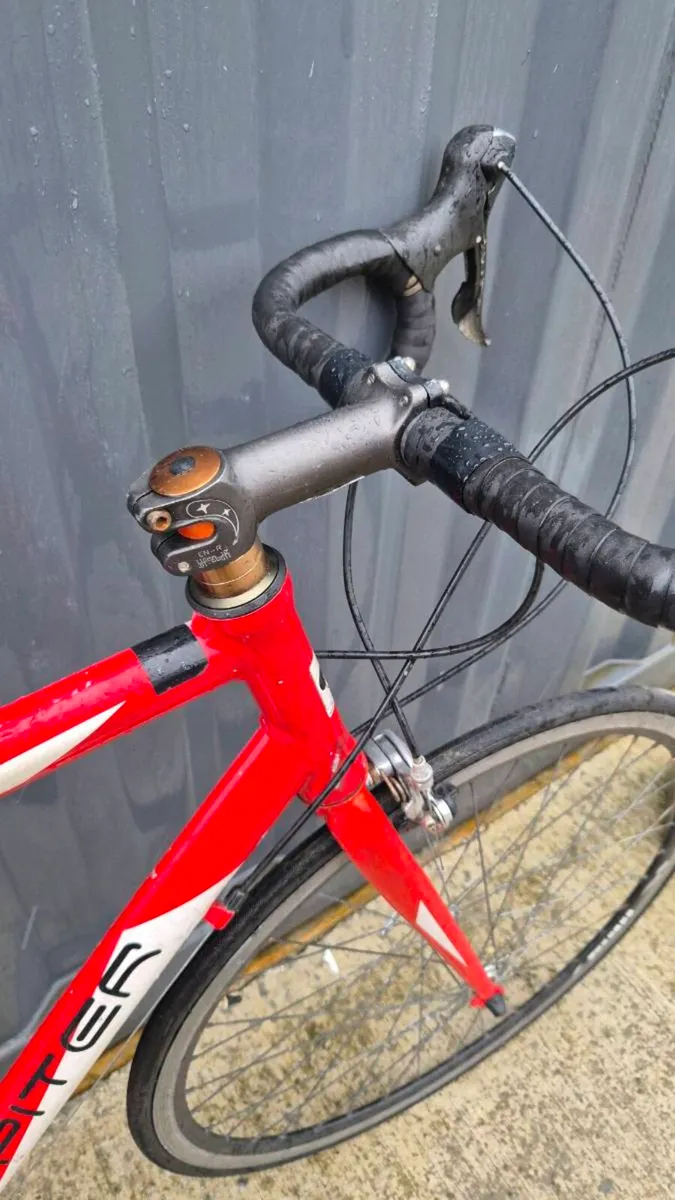 Road racing bike - Image 4