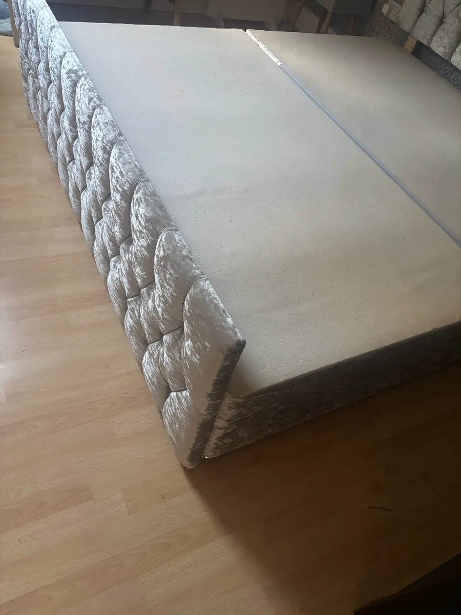Silver super king bed frame - Image 4