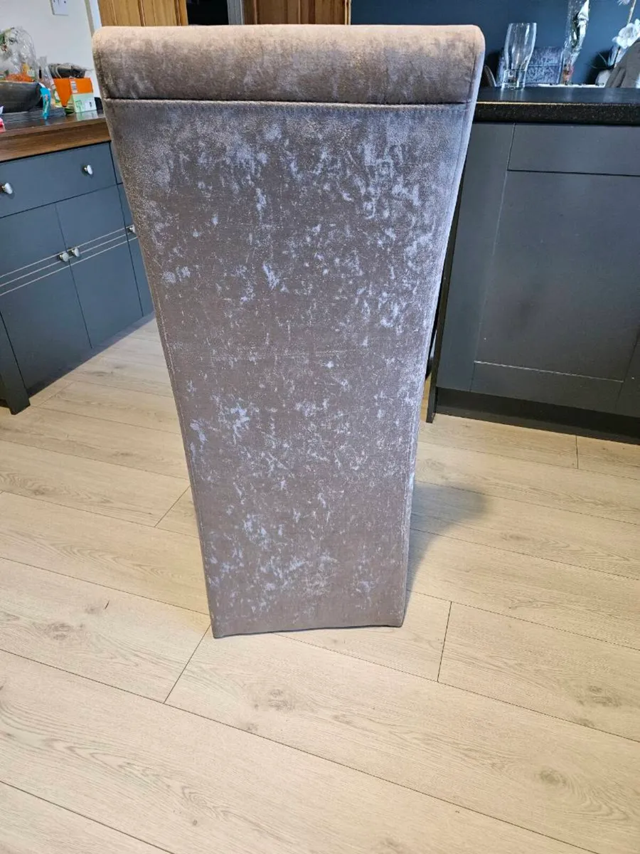 Dining chairs - Image 3