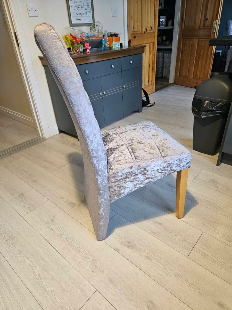 Dining chairs - Image 2