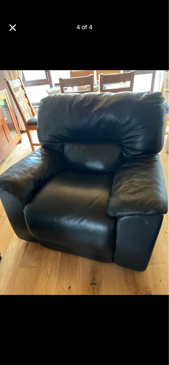 Black leather couch - Image 4