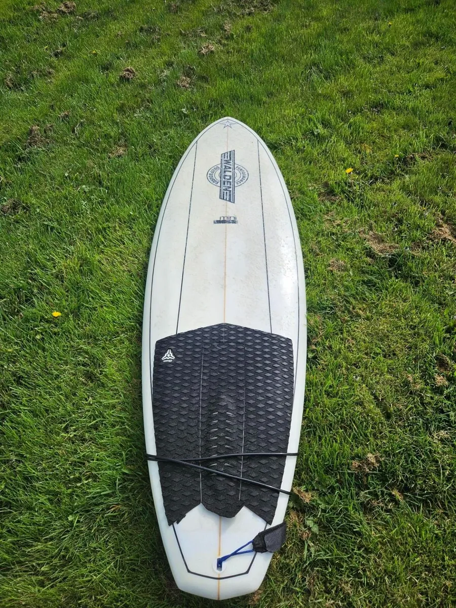 Surf Board w/  Carrier Bag and Straps for Car - Image 2