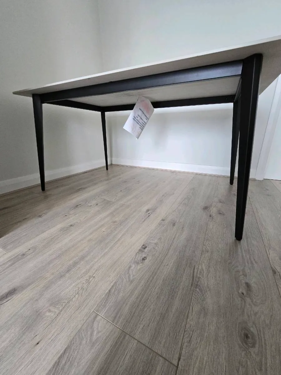 Dining Table - Image 4