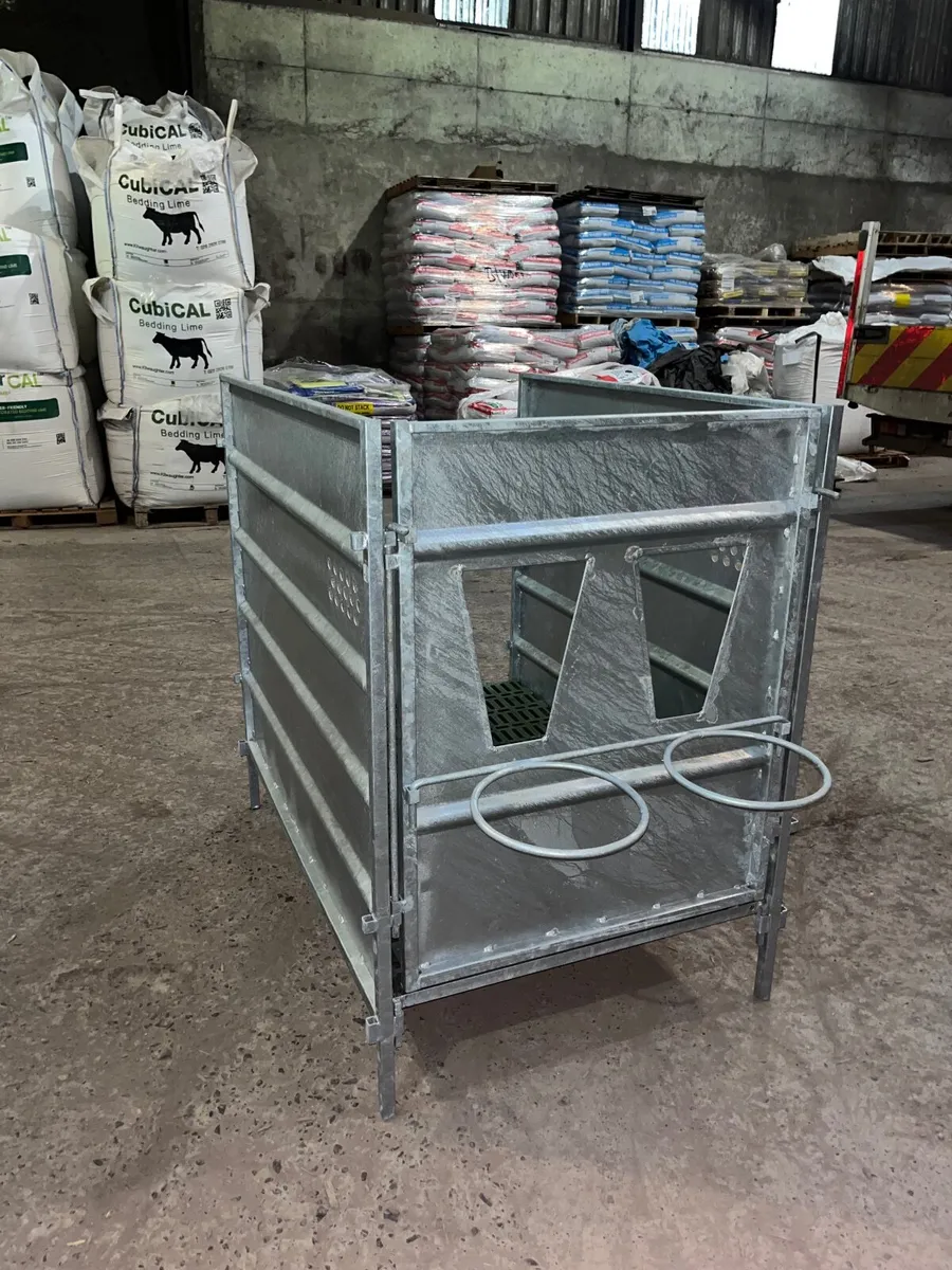 Individual Calf Pens - Image 1