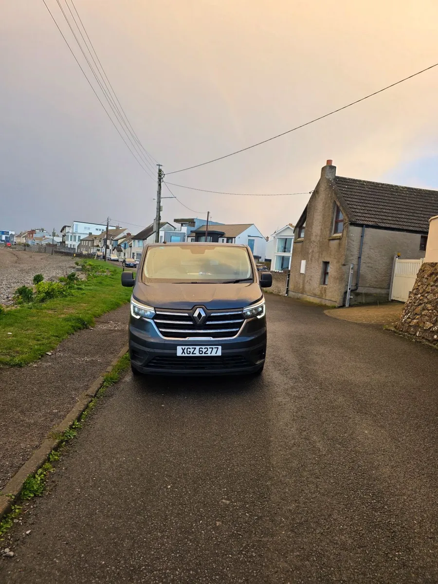 Renault traffic - Image 1