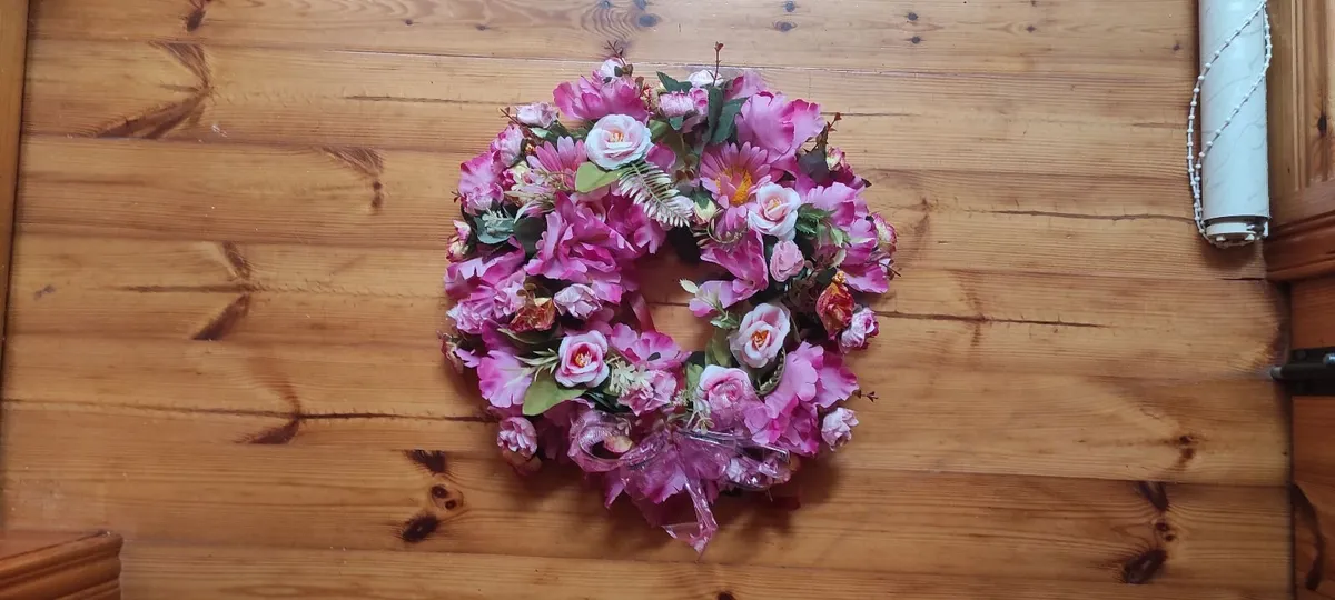 Decorative Wreaths - Image 2