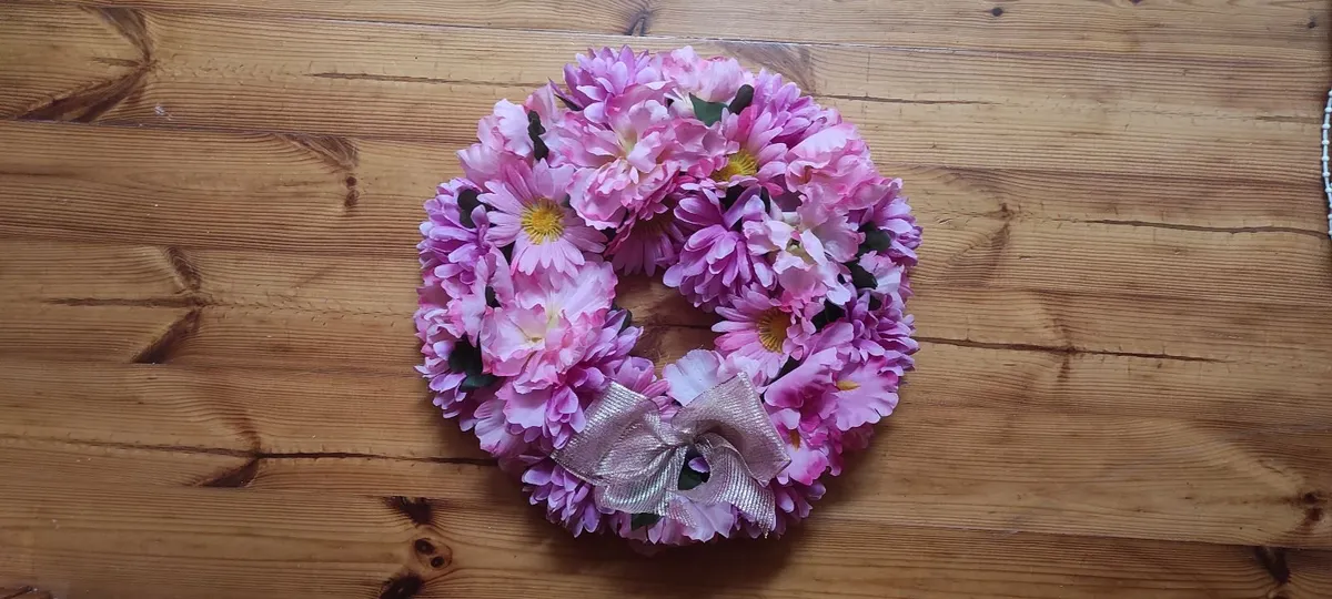 Decorative Wreaths - Image 1