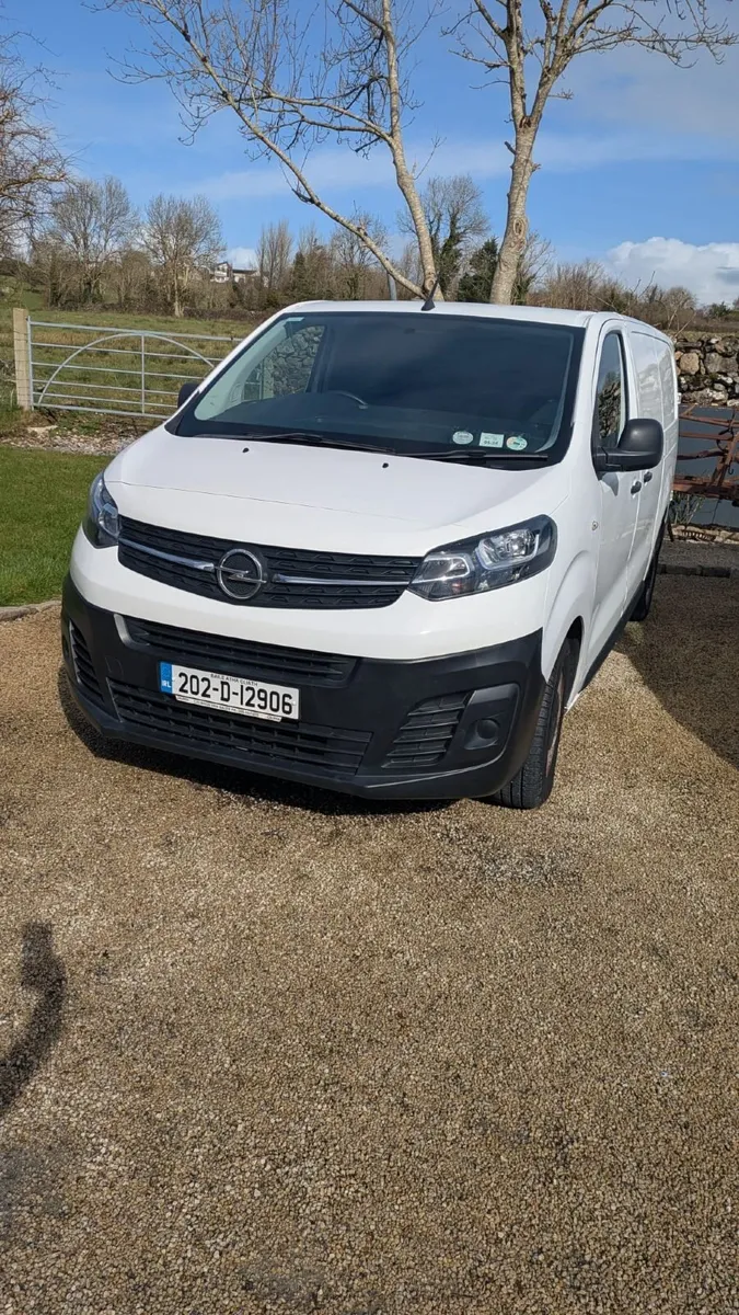 Opel Vivaro 2020 *low mileage* - Image 3