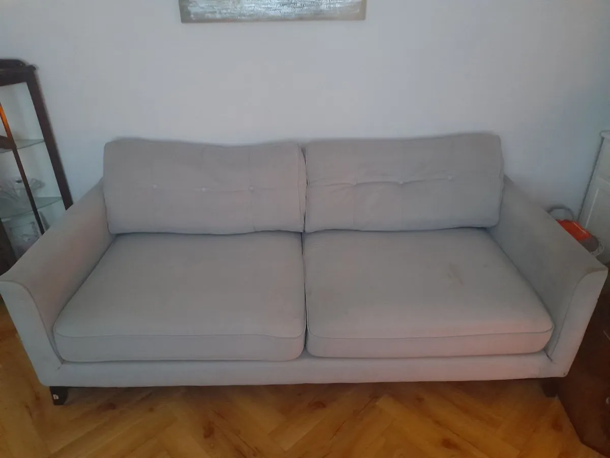 Sofas/Couches - Image 3