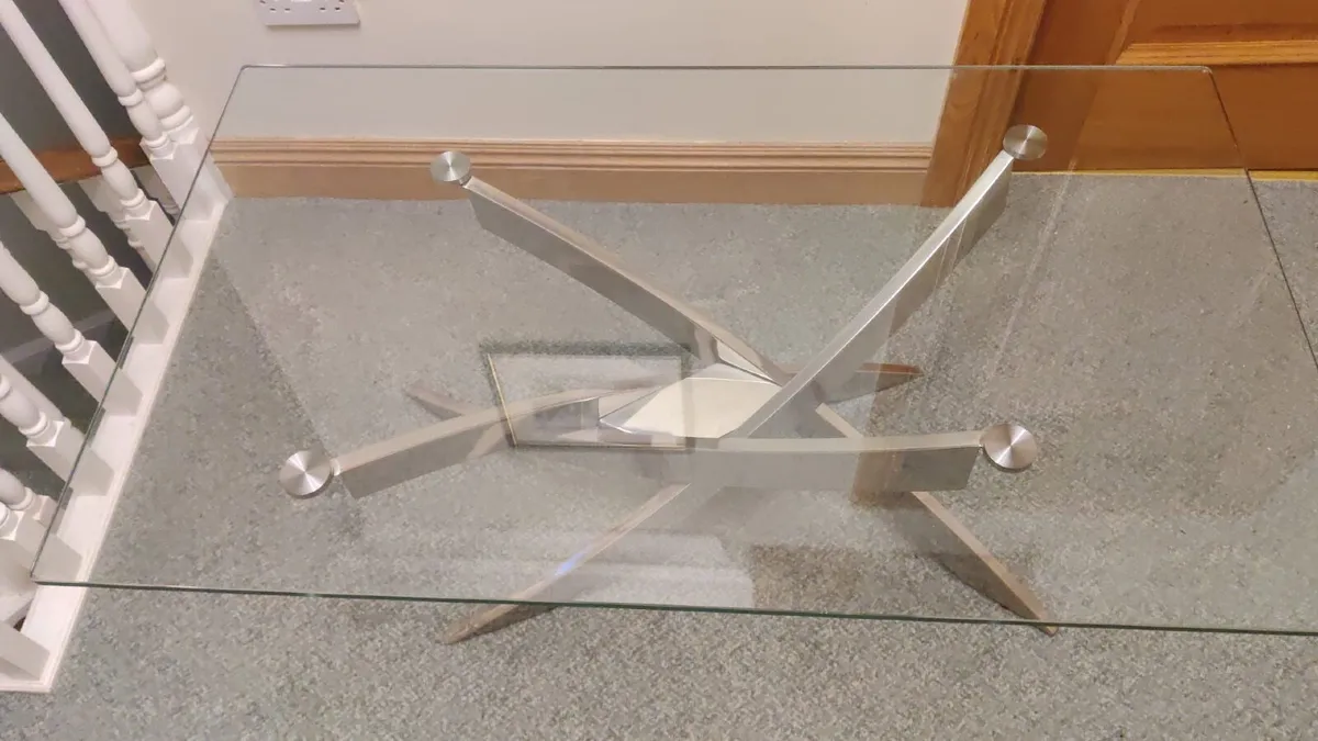 Coffee table and side table. Perfect condition - Image 2